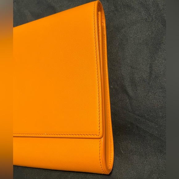 Yves Saint Laurent Classic Y Ligne Clutch Orange w/ Gold - Picture 9 of 13